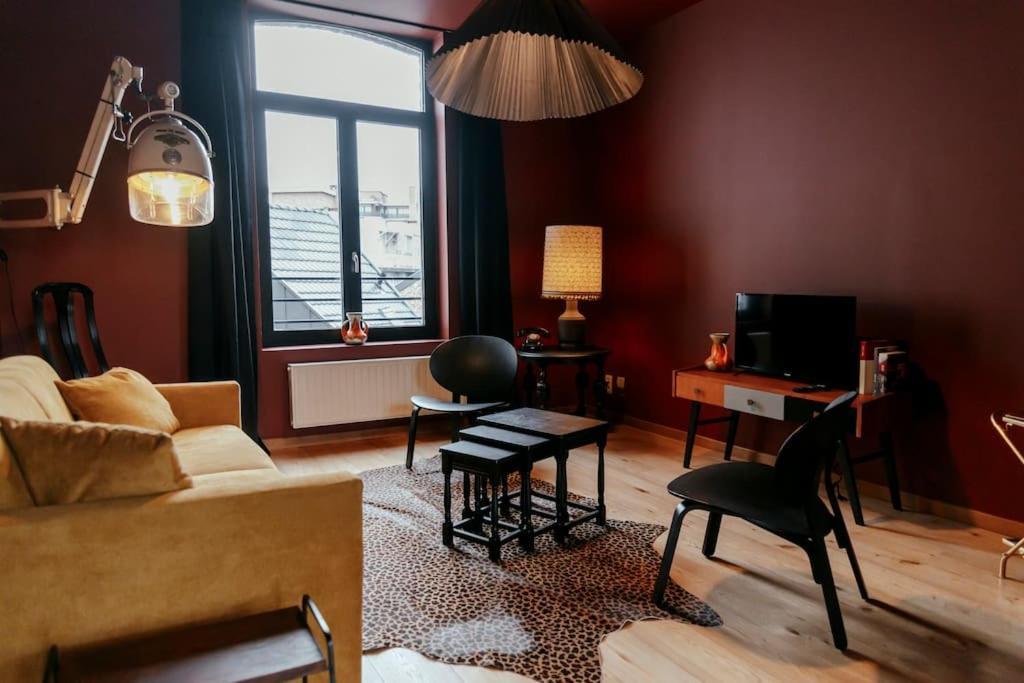 Le Retro Chic - Grand Duplex Pour 6 Dans Le Centre Appartement Luik Buitenkant foto